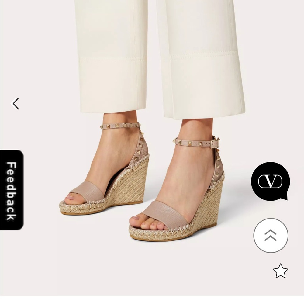 Valentino Garavani DOUBLE ROCKSTUD GRAINY CALFSKIN WEDGE SANDAL 95 MM